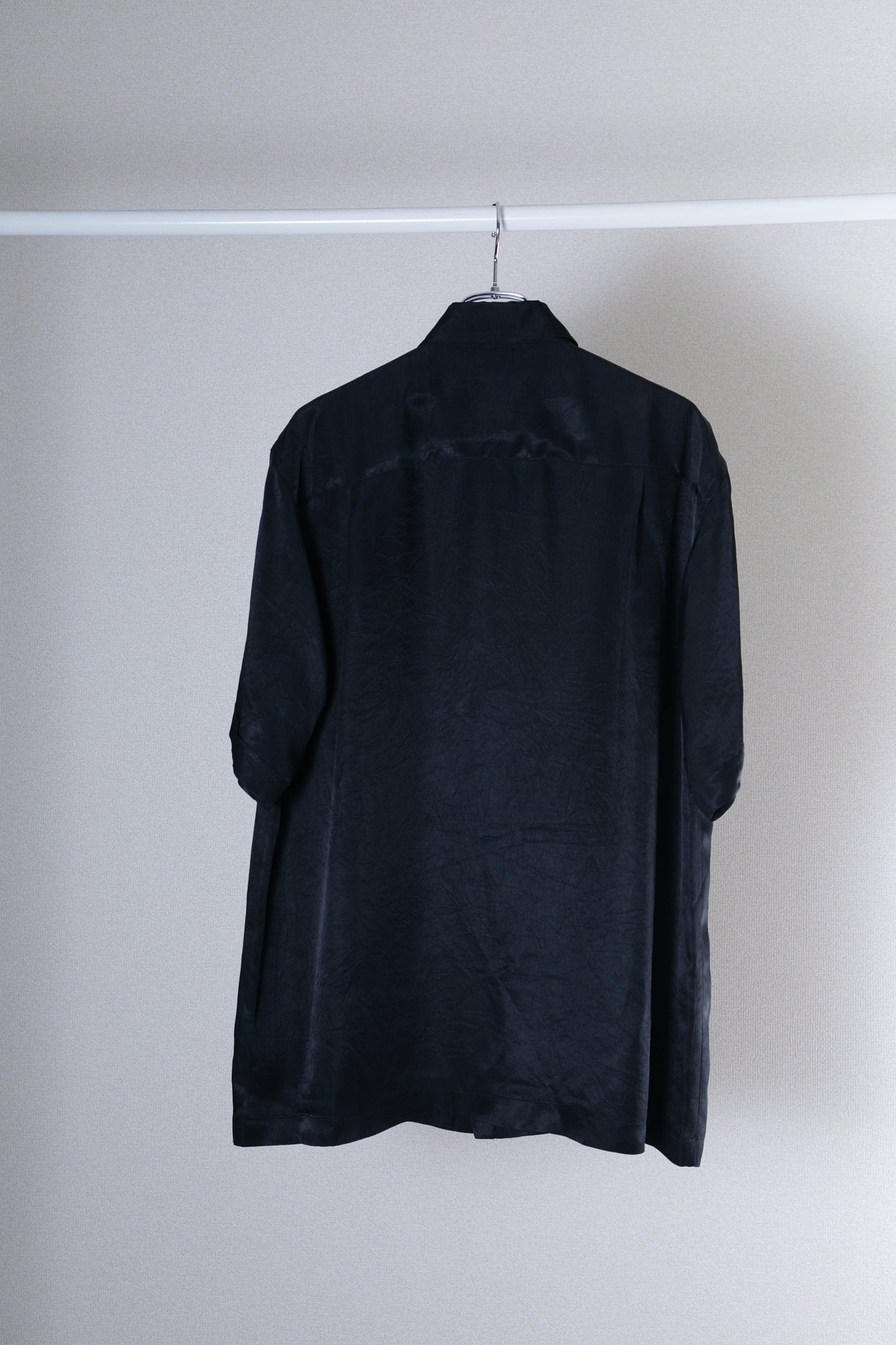 gathered flap half sleeve shirts - black
